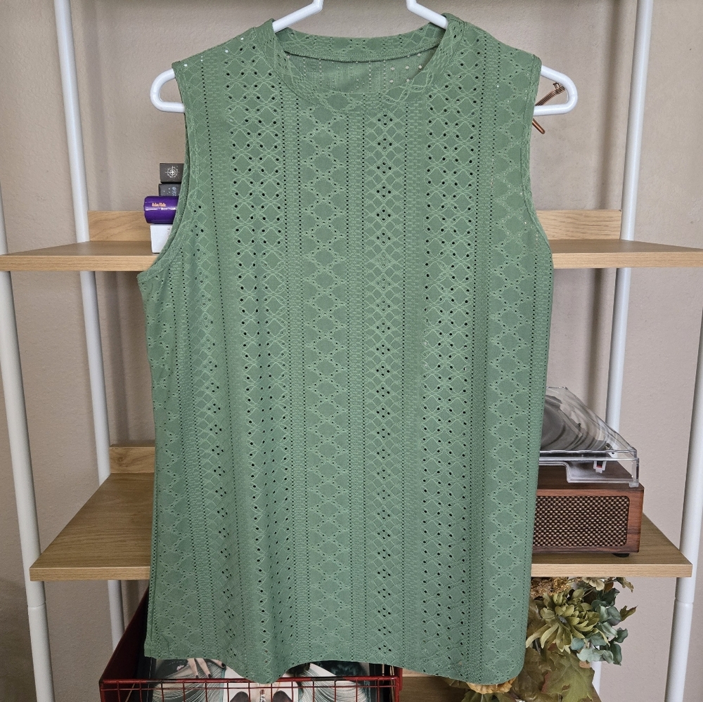 Green Crochet Eyelet Sleeveless Tank Top Summer Boho Geometric Mock Neck Shell